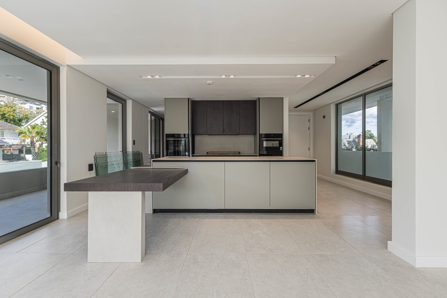 3 Bedroom Property for Sale in Fresnaye Western Cape
